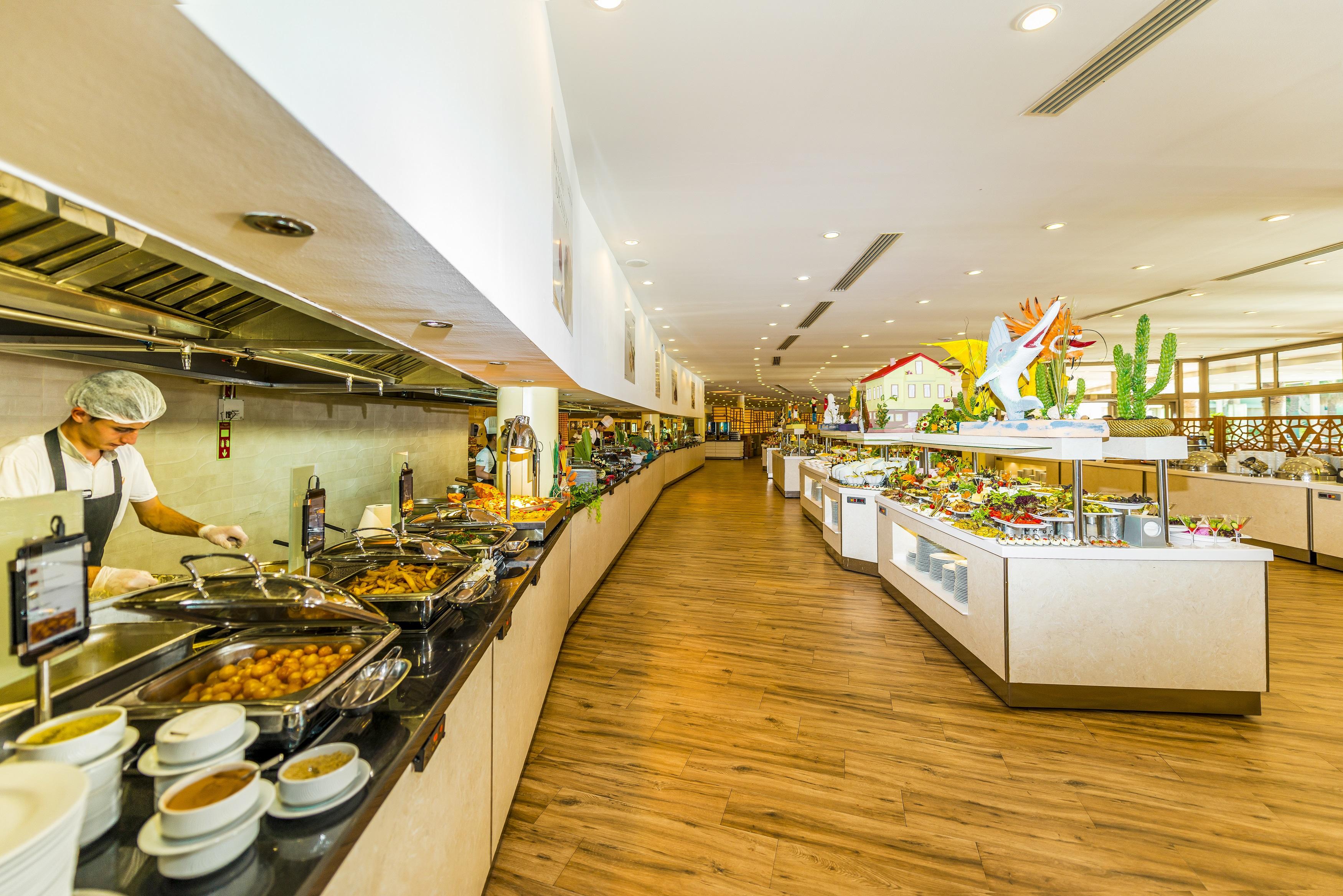 Курортный комплекс Vonresort Golden & Aqua 4*