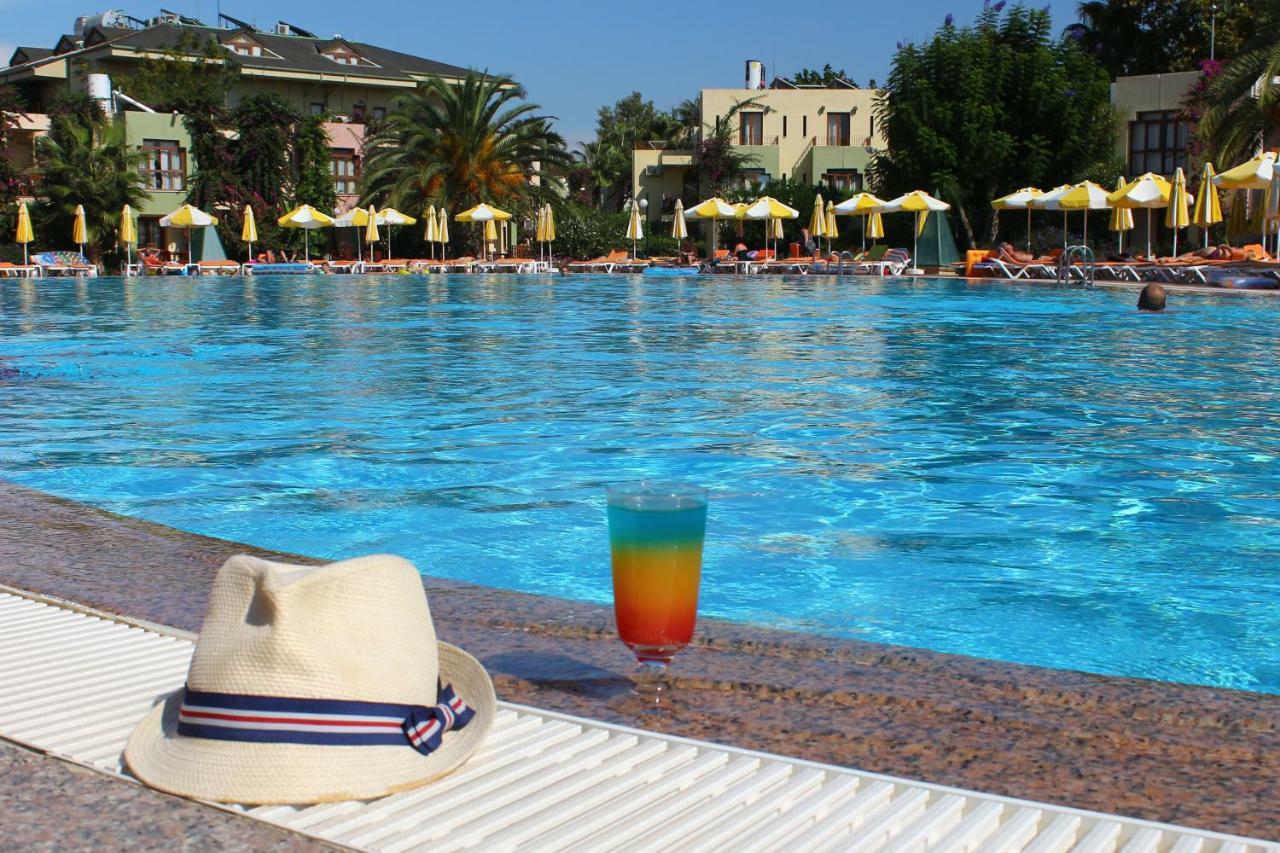Resort Vonresort Golden & Aqua Side
